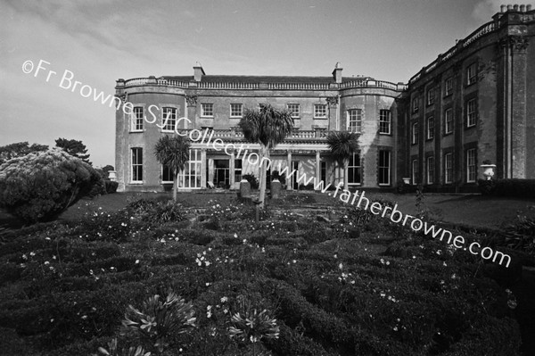 BANTRY HOUSE EXTERIOR